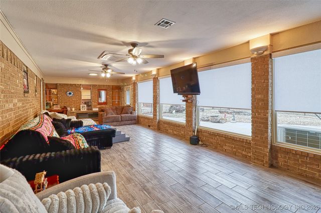 3108 High Hill Road, Mcalester, OK 74501