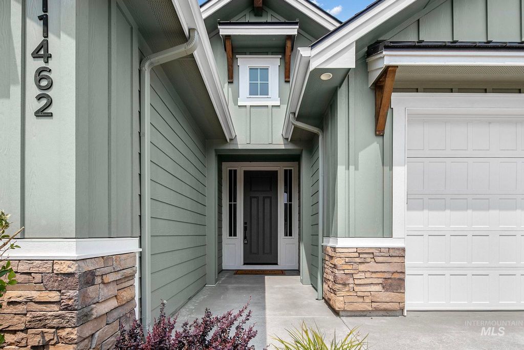 11462 W Heliopsis Dr, Star, ID 83669 photo 3