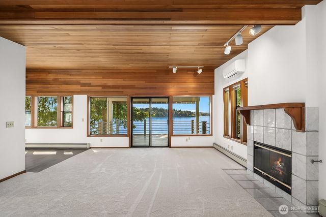 4835 Forest Avenue SE, Mercer Island, WA 98040