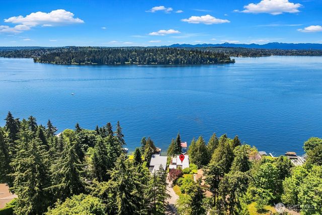 4835 Forest Avenue SE, Mercer Island, WA 98040