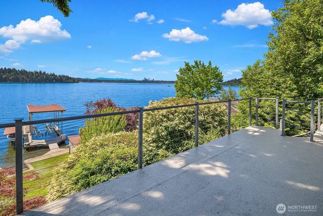 4835 Forest Avenue SE, Mercer Island, WA 98040