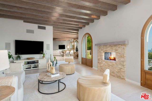 32804 Pacific Coast Highway, Malibu, CA 90265