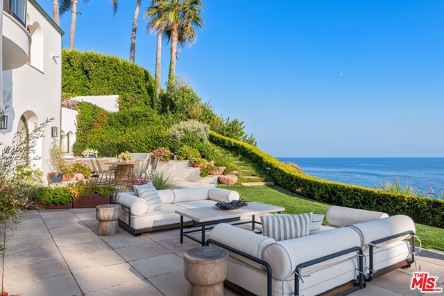 32804 Pacific Coast Highway, Malibu, CA 90265