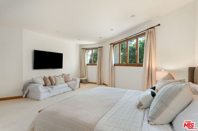 32804 Pacific Coast Highway, Malibu, CA 90265