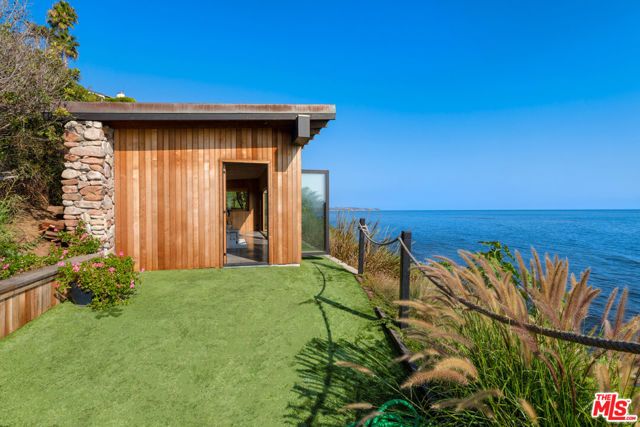 32804 Pacific Coast Highway, Malibu, CA 90265