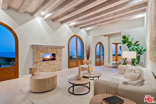 32804 Pacific Coast Highway, Malibu, CA 90265