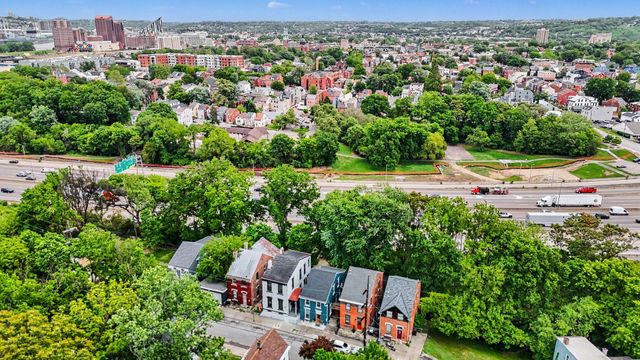 818 Crescent Avenue, Covington, KY 41011