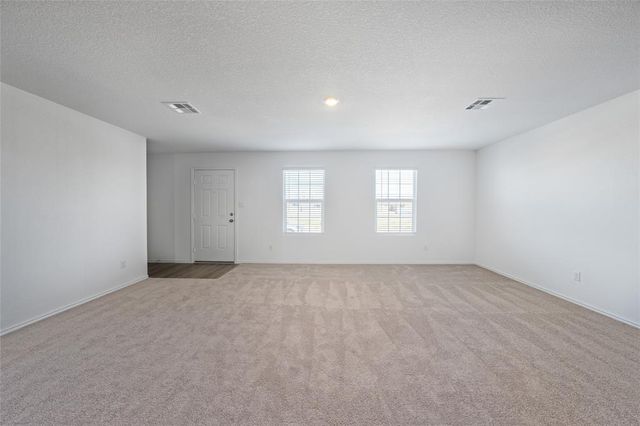 1131 Largemouth LN, Bastrop, TX 78602