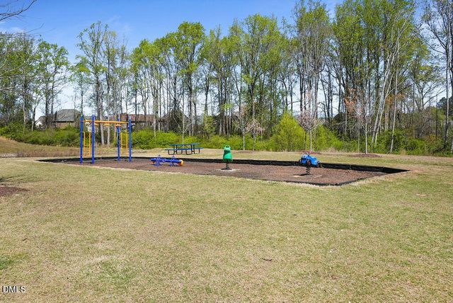 319 Joneshaven Drive, Fuquay Varina, NC 27526