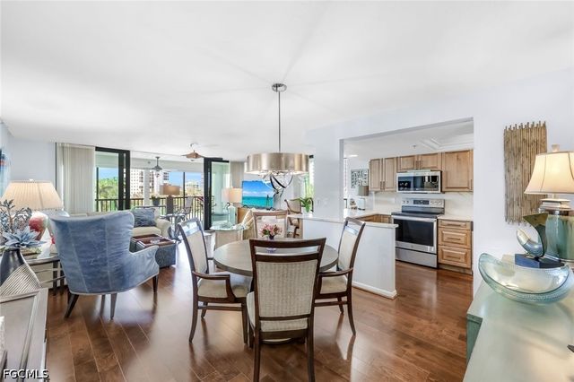 26235 Hickory BLVD 2C, Bonita Springs, FL 34134