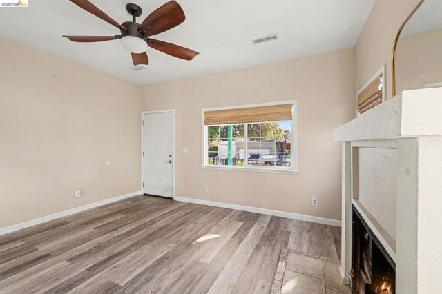 710 D St, Antioch, CA 94509