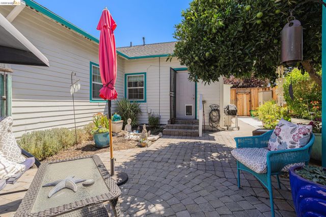 710 D St, Antioch, CA 94509