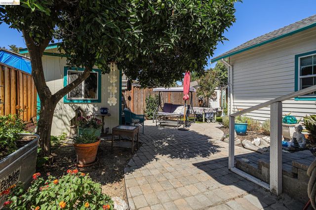 710 D St, Antioch, CA 94509