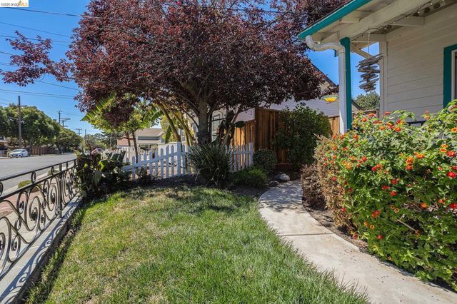 710 D St, Antioch, CA 94509