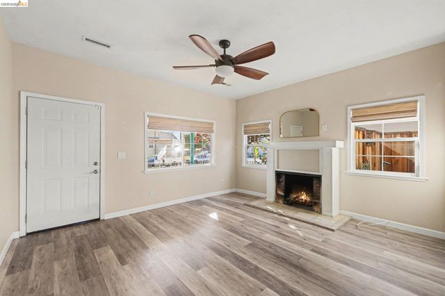 710 D St, Antioch, CA 94509