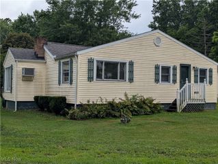 3918 Bushey Avenue, Norton, OH 44203