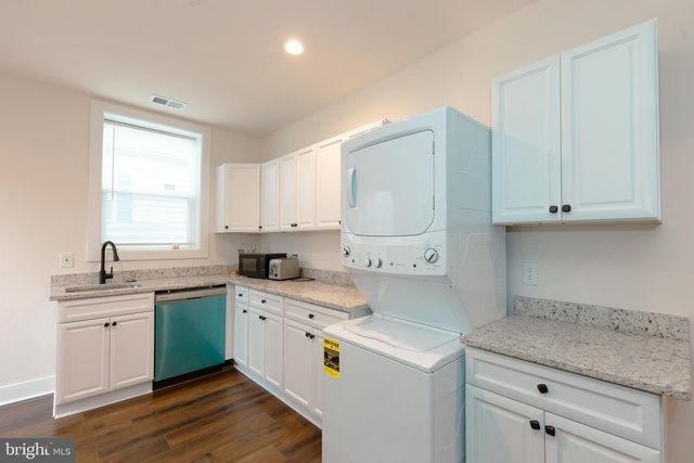 5705 CRESTWOOD PL, Riverdale, MD 20737