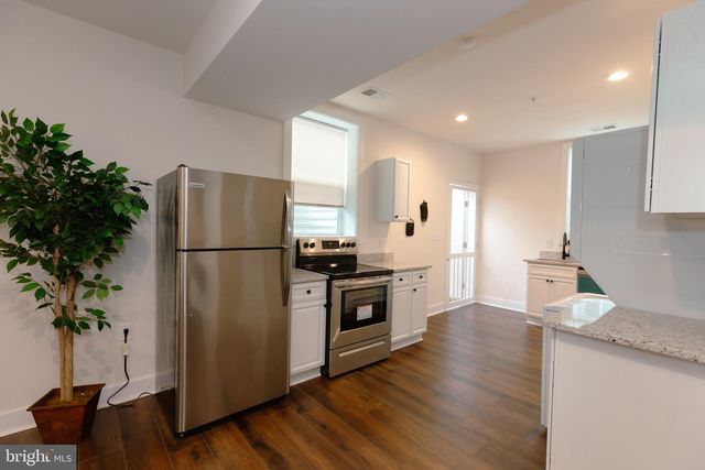 5705 CRESTWOOD PL, Riverdale, MD 20737