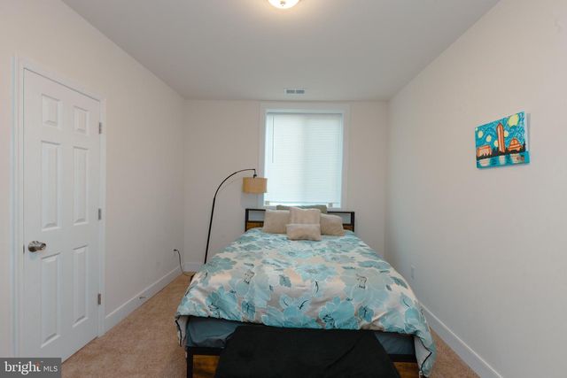 5705 CRESTWOOD PL, Riverdale, MD 20737