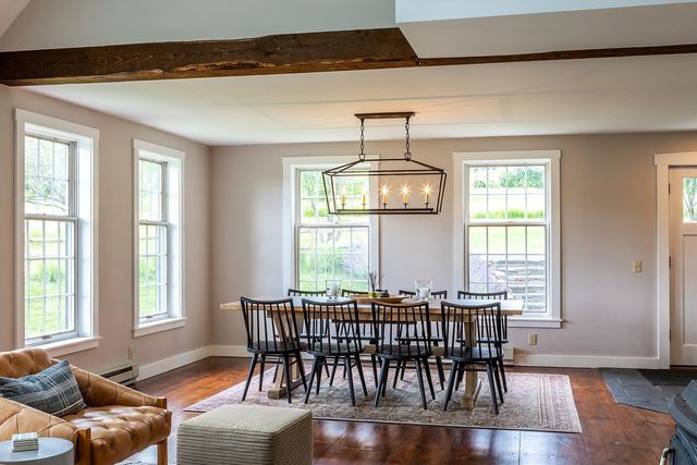 211 Abnaki Trace, Hartford, VT 05059