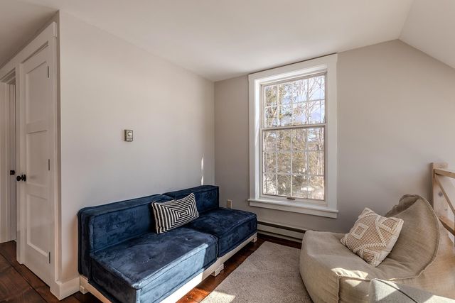 211 Abnaki Trace, Hartford, VT 05059