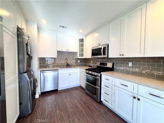 4692 Heil, Huntington Beach, CA 92649