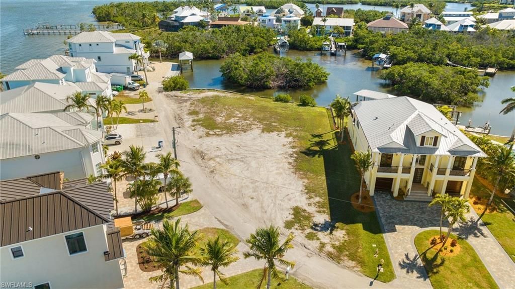 390 Seminole WAY, FORT MYERS BEACH, FL 33931 — photo 3