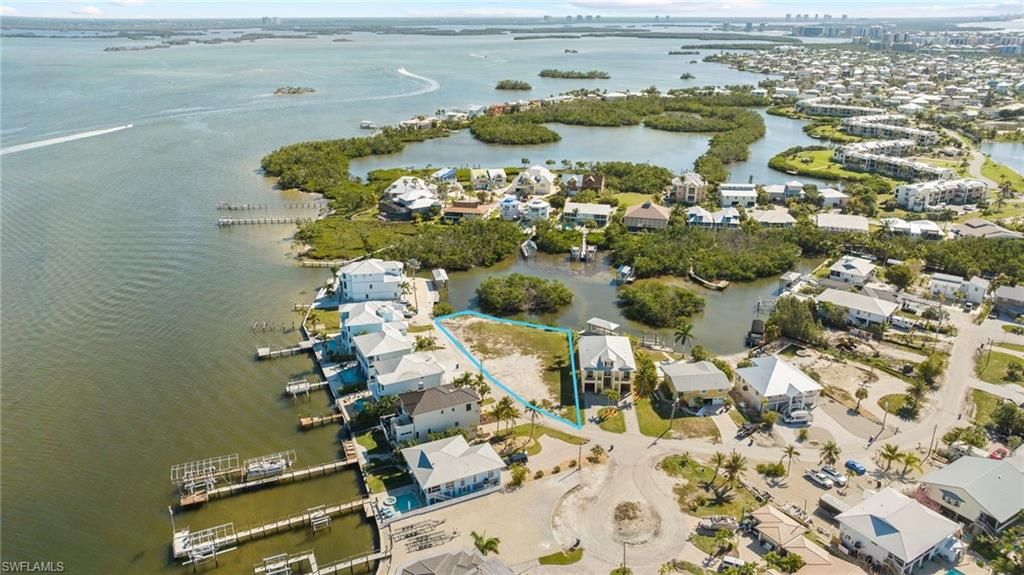 390 Seminole WAY, FORT MYERS BEACH, FL 33931 — photo 4