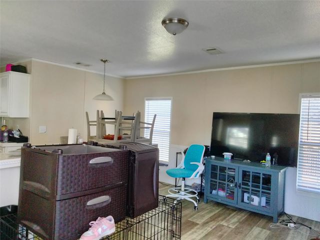 709 N Collins Freeway 70, Howe, TX 75459