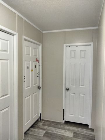 709 N Collins Freeway 70, Howe, TX 75459