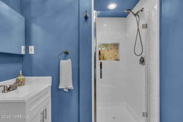 927 Monroe Avenue, Asbury Park, NJ 07712