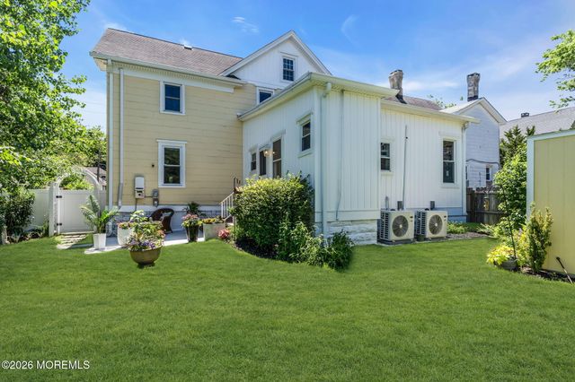 927 Monroe Avenue, Asbury Park, NJ 07712