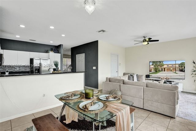 3169 NW 32nd Ct, Oakland Park, FL 33309