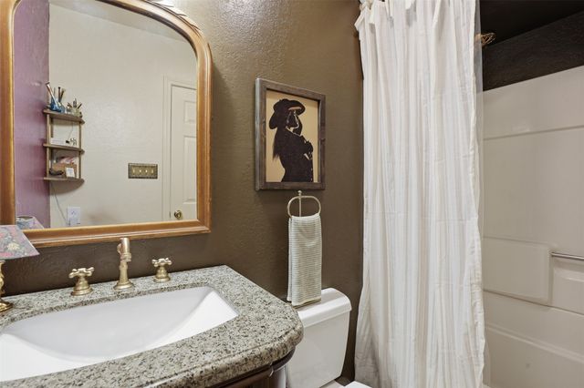 2726 Hill Lane, Cleburne, TX 76031