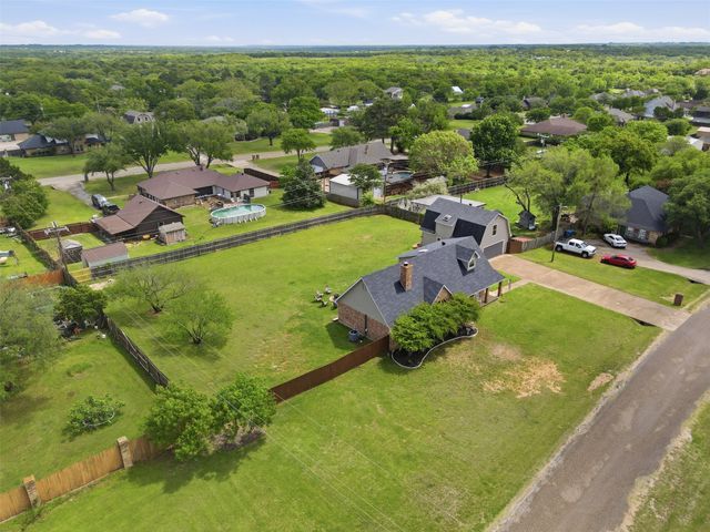 2726 Hill Lane, Cleburne, TX 76031