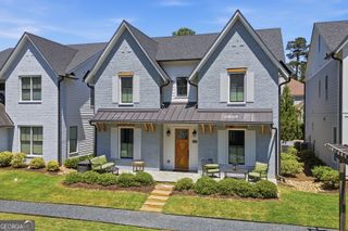 1822 Commons Circle, Brookhaven, GA 30341