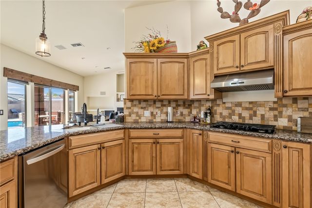 2218 Jo Ann Avenue, Bullhead City, AZ 86442