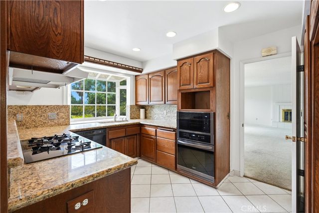 23406 Candlewood Way, West Hills, CA 91307