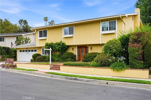 23406 Candlewood Way, West Hills, CA 91307