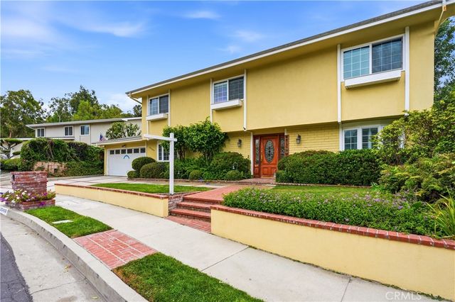 23406 Candlewood Way, West Hills, CA 91307