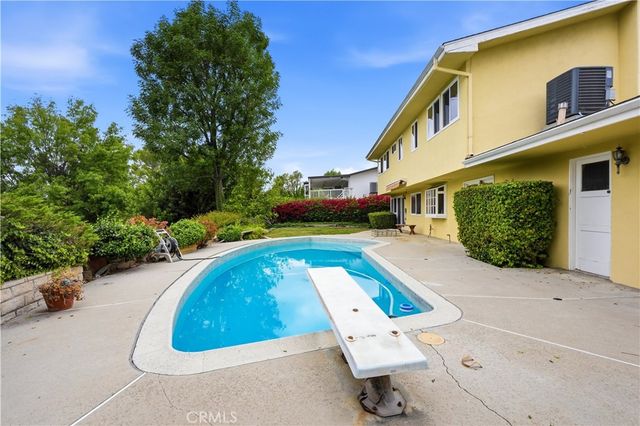 23406 Candlewood Way, West Hills, CA 91307