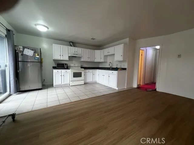 741 W 18th, Costa Mesa, CA 92627
