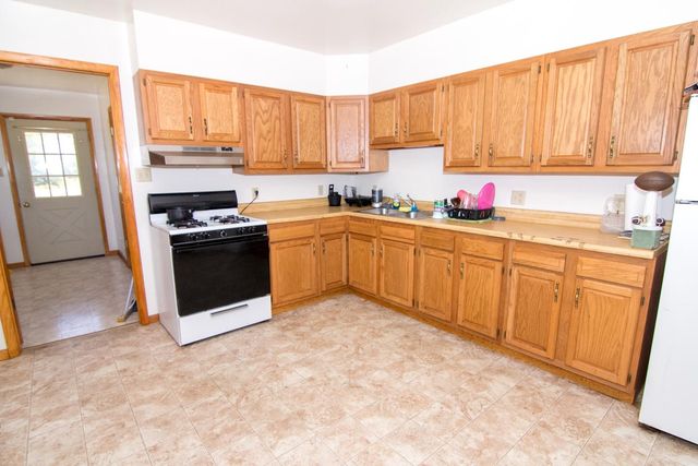 39-41 N RAILROAD AVE, Pedricktown, NJ 08067