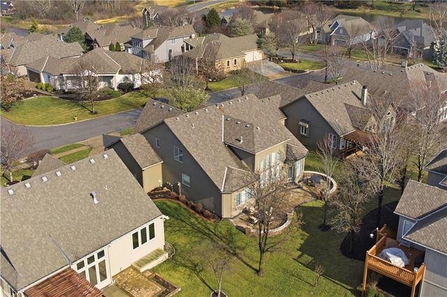 19313 W 98th Street, Lenexa, KS 66220