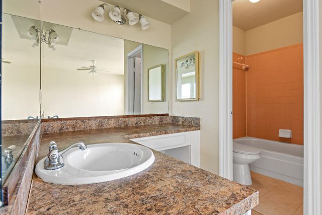 1911 Bittercreek Drive, Houston, TX 77042