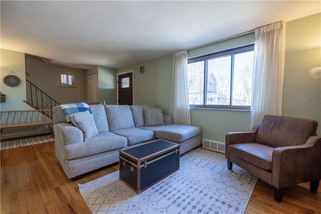 749 Tonopah Ave, Beechview, PA 15216