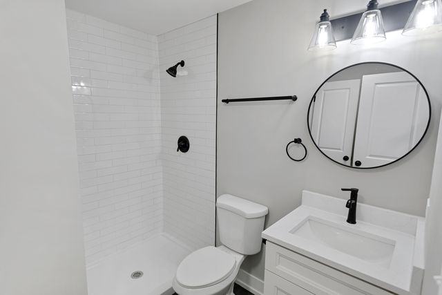 28W555 Leverenz Road, Naperville, IL 60564
