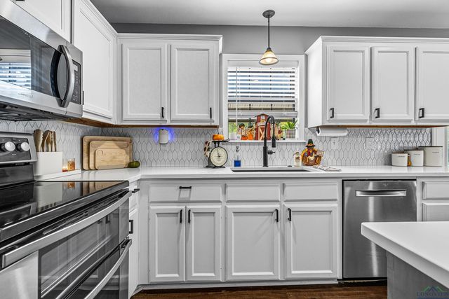 9168 Bob O Link Road, Gladewater, TX 75647