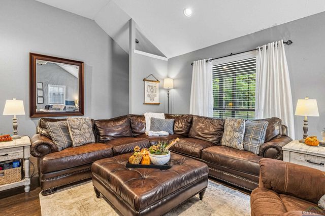 9168 Bob O Link Road, Gladewater, TX 75647