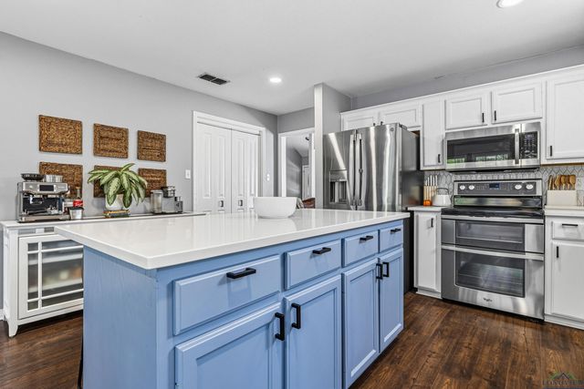 9168 Bob O Link Road, Gladewater, TX 75647